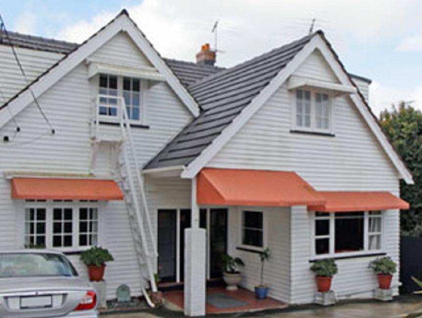 Chalet Chevron B&B Hotel Auckland Exterior photo